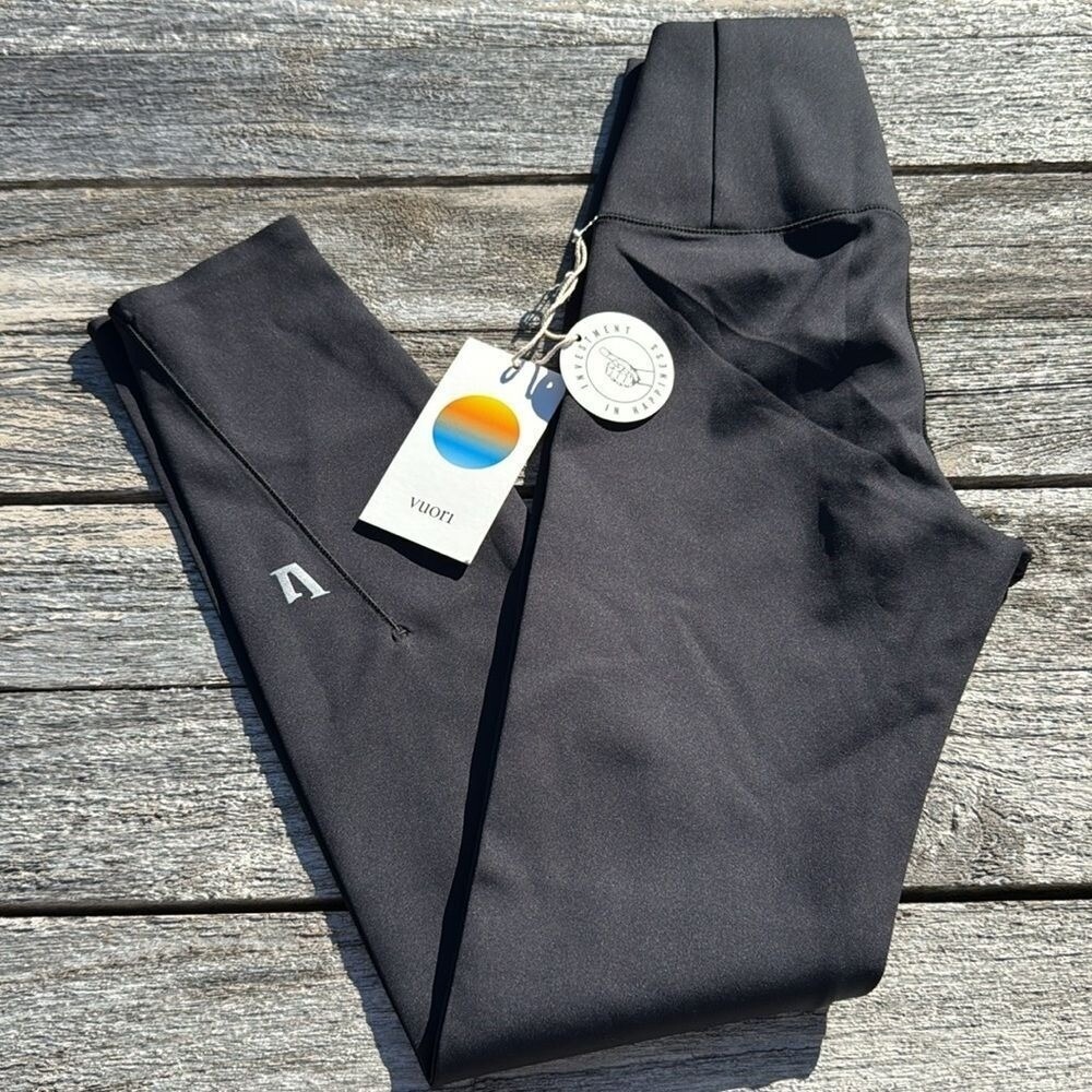 VUORI Evolve Legging BLACK SIZE SMALL NWT Women's Uplift Legging